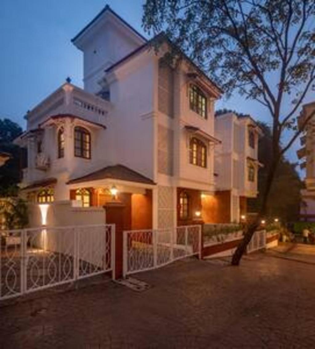 Fortune Villa D -Luxurious 5 Bhk Villa In Candolim Nerul  Exteriör bild